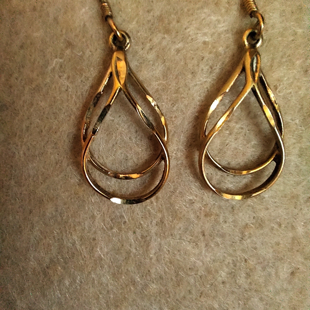 Gold Double Loop